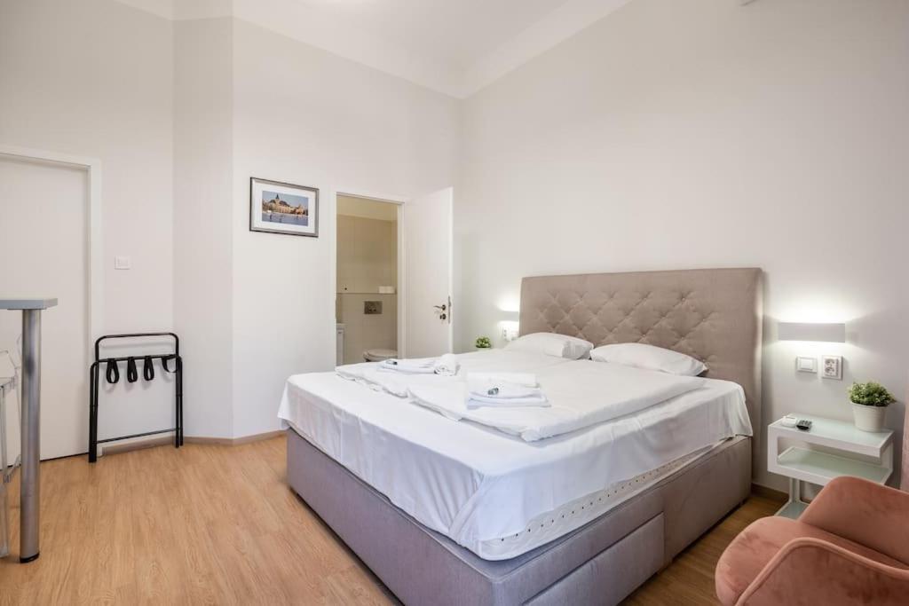 Klauzal Garden City Apartments-Studio K22 บูดาเปสต์ ภายนอก รูปภาพ